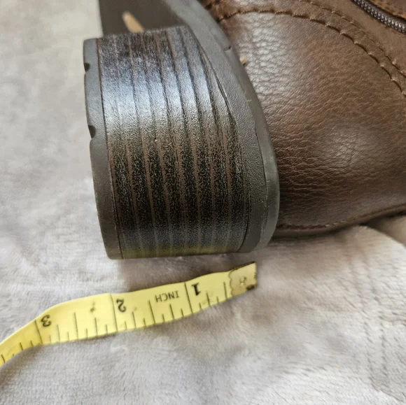 3M Thinsulate Faux Leather Boots - Picture 5 of 8